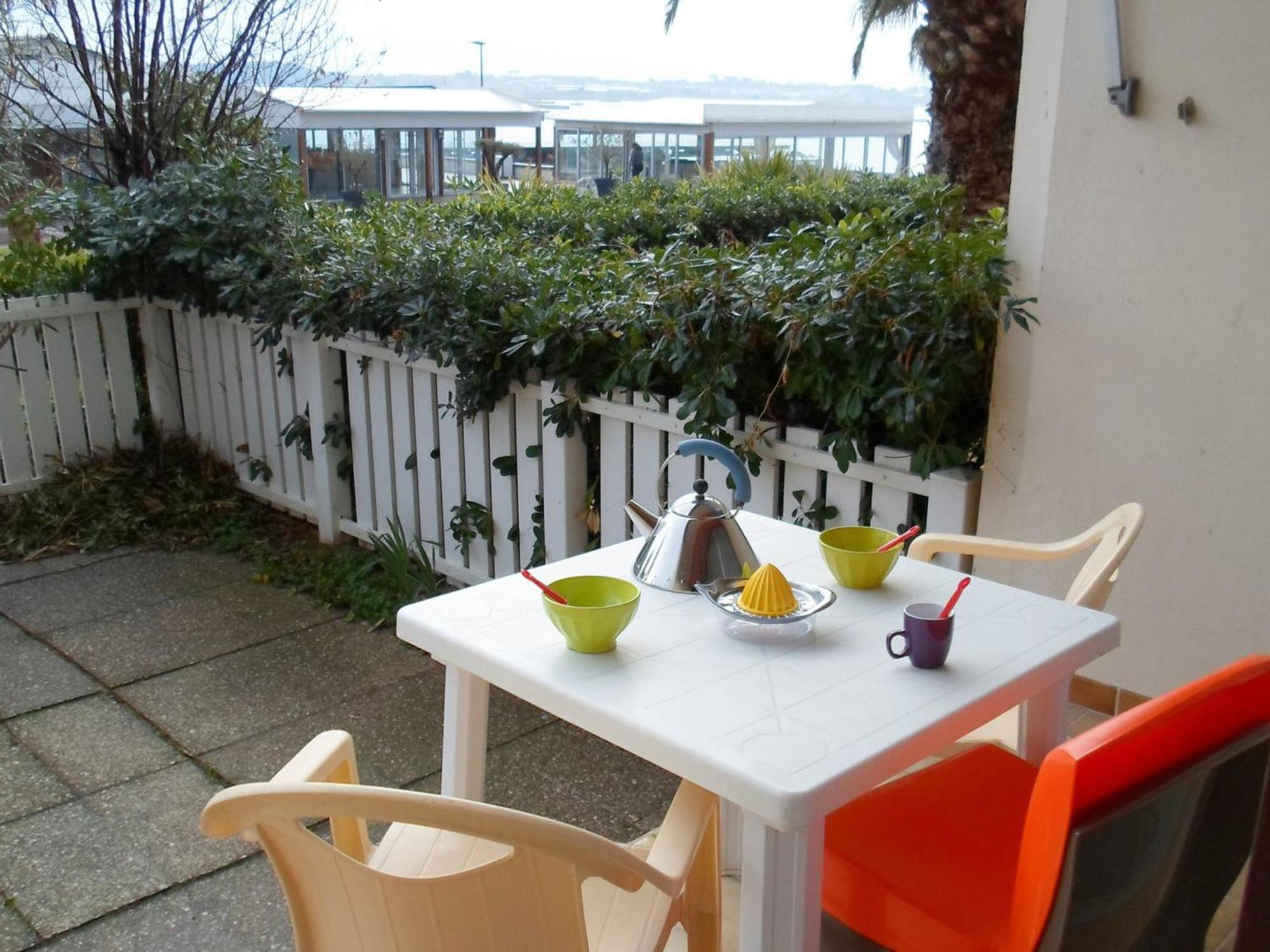 Appartement Avec Terrasse, Climatisation Et Animaux Admis, Proche Des Thermes - Fr-1-503-38 Balaruc-les-Bains Exterior foto